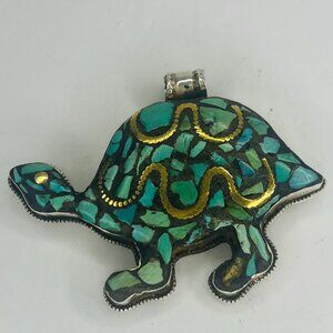 Sterling-Silver Western Navajo Turtle Shape Pendant made with Turquoise